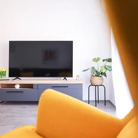 Old School Apartament